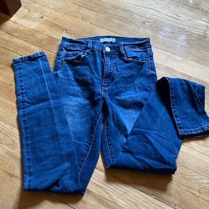 Dark wash skinny jeans